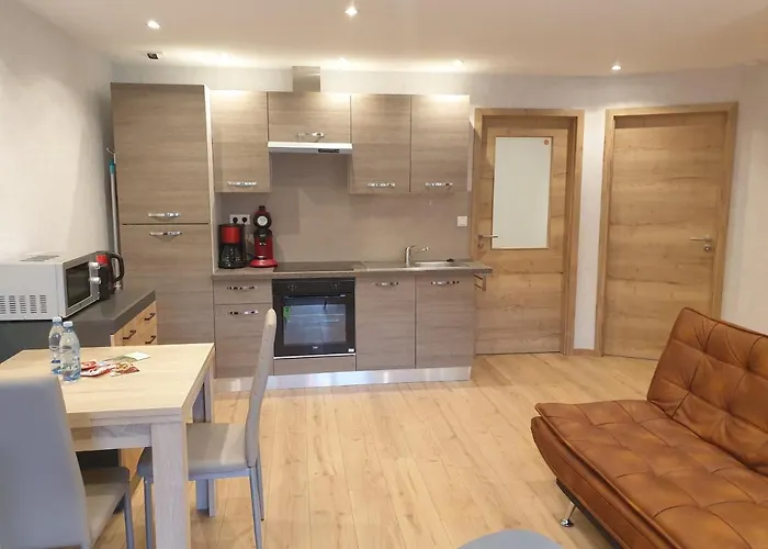 Meuble Du 25 N6 Etage 2 * 尼德布龙莱班